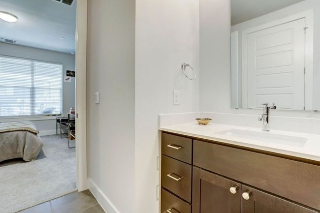 4709 Unity Cir, Condo with 3 bedrooms, 4 bathrooms and 2 parking in Austin TX | Image 12
