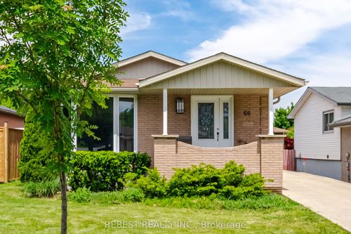 66 Darlington Dr, Hamilton, ON, L9C2L9 | Card Image
