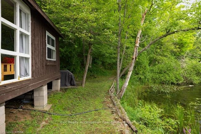 1020 Coutlee Point Lane, House other with 2 bedrooms, 1 bathrooms and 3 parking in Sharbot Lake ON | Image 19