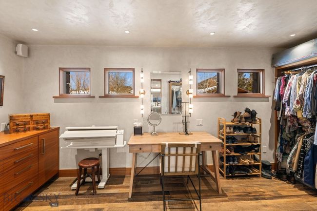 7180 Tepee Ridge Rd, House other with 3 bedrooms, 3 bathrooms and null parking in Bozeman MT | Image 49