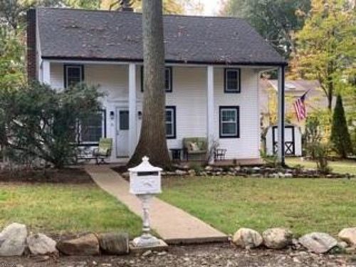 6 Standish Ln, Kinnelon, NJ, 07405-2863 | Card Image