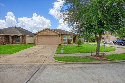 6615 Lost Pines Bnd, Houston, TX, 77049-2755 | Card Image