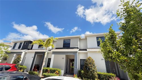 1-322 Ne 1st Dr, Florida City, FL, 33034-2274 | Card Image