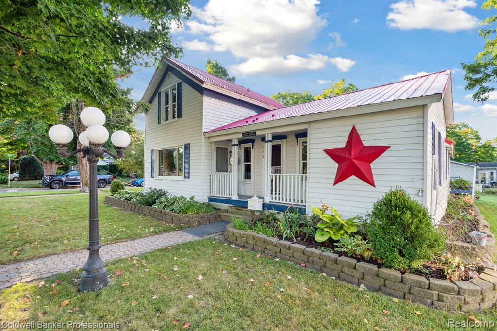 Sherman St, Holly, MI 48442 #1