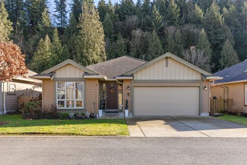 100-46000 Thomas Rd, Chilliwack, BC, V2R5W6 | Card Image