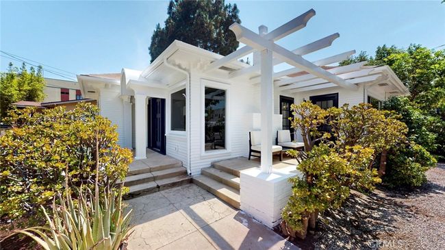 241 N Verdugo, Home with 32 bedrooms, 32 bathrooms and 3 parking in Glendale CA | Image 8