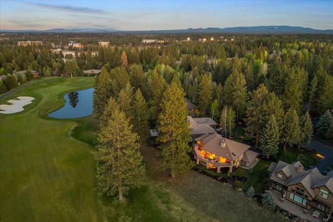 54-19562 Green Lakes Loop-7 twilight | Image 4