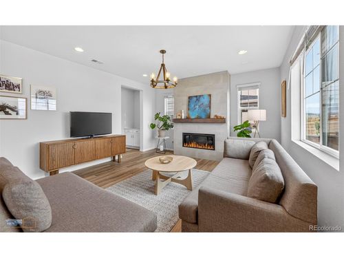 991 Colony Dr, Erie, CO, 80026-7136 | Card Image