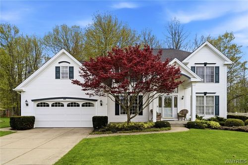 31 Apple Blossom Blvd, Lancaster, NY, 14086-9475 | Card Image