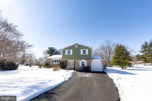 184 W Georgianna Dr, RICHBORO, PA, 18954-1312 | Card Image