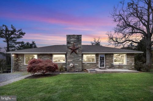 202 Cove St, BELLEFONTE, PA, 16823-4900 | Card Image