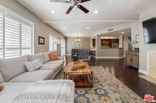 107-11115 Acama St, North Hollywood, CA, 91602-4701 | Card Image