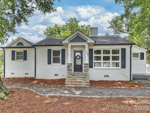 301 Harris St, FORT MILL, SC, 29715-2115 | Card Image