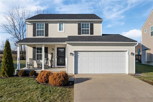 180 Chester Ave, Wadsworth, OH, 44281-8363 | Card Image