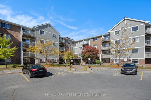 a-270 Brittany Dr, Ottawa, ON, K1K0R8 | Card Image
