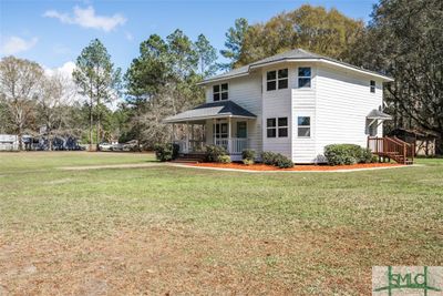 103 Gordon Bend Ne, House other with 4 bedrooms, 2 bathrooms and null parking in Ludowici GA | Image 3