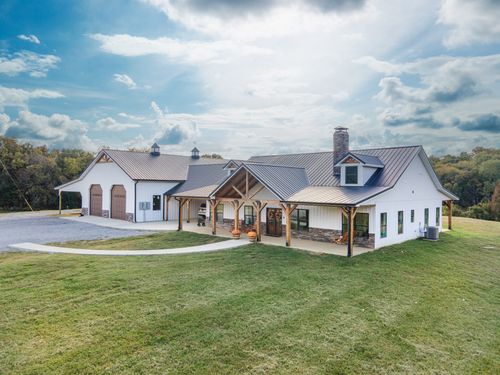 1923 Bradford Rd, Petersburg, TN, 37144-2201 | Card Image