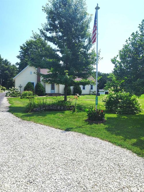 21401 N Il Highway 97, Cuba, IL, 61427-9236 | Card Image