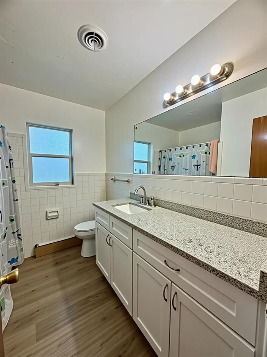 Residential in BELLEVIEW 2
