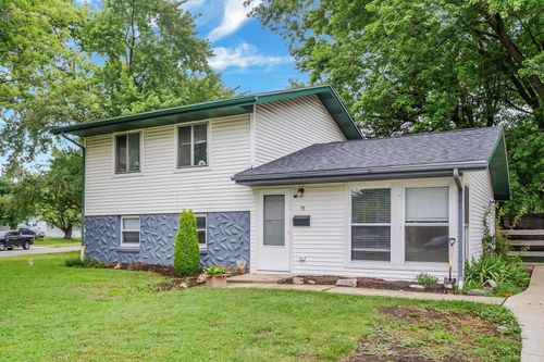 11 Richards Dr, Delaware, OH, 43015-4236 | Card Image