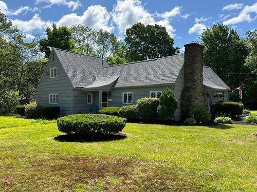 5 Florence St, Rockland, MA, 02370-2111 | Card Image