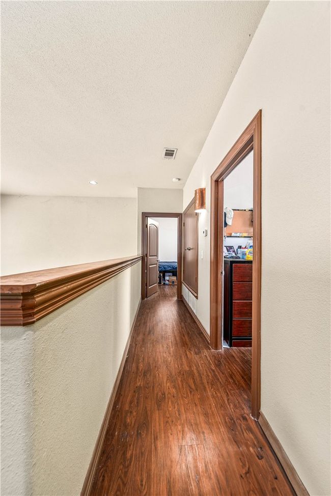 2410 S 2 Nd St, Condo with 3 bedrooms, 3 bathrooms and null parking in Waco TX | Image 23