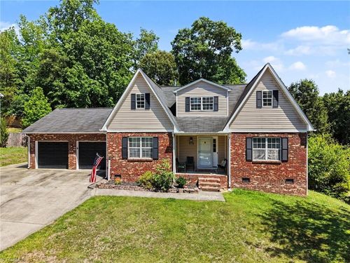 318 Daniel Paul Dr, Archdale, NC, 27263-3853 | Card Image
