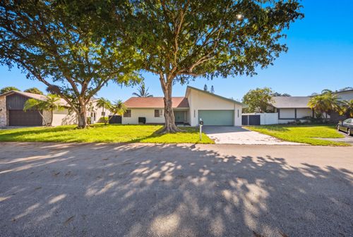 8114 Nutmeg Way, Tamarac, FL, 33321-1706 | Card Image
