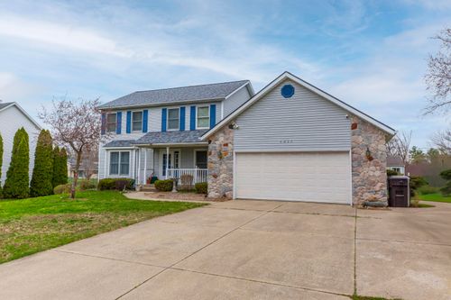4927 Claredon Pl, Berrien Springs, MI, 49103-2400 | Card Image