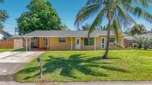 3330 Ne 14th Ter, Pompano Beach, FL, 33064-6223 | Card Image
