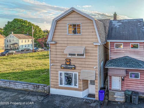 714 Alter St, Hazleton, PA, 18201-3133 | Card Image