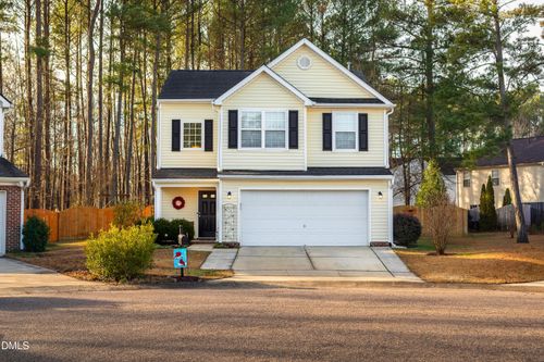 8305 Eel Ct, Raleigh, NC, 27616-5794 | Card Image