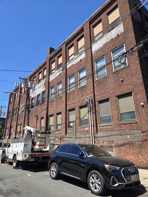 6101 Fillmore Pl, West New York, NJ, 07093-2905 | Card Image