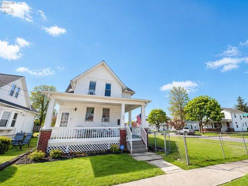 604 Neil St, Sandusky, OH, 44870-3717 | Card Image