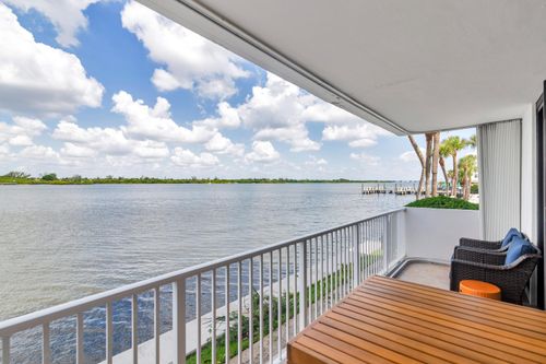 106-2860 S Ocean Blvd, Palm Beach, FL, 33480-5584 | Card Image