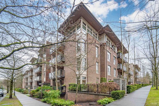 411 - 6333 Larkin Drive, Condo with 4 bedrooms, 2 bathrooms and 2 parking in Vancouver BC | Image 2
