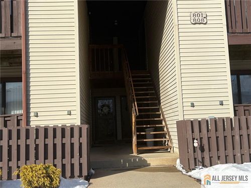 802 Lindsey Ct, Evesham, NJ, 08053-2059 | Card Image