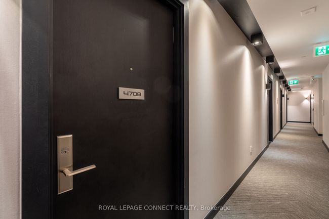 4708 - 8 Eglinton Ave E, Condo with 2 bedrooms, 2 bathrooms and null parking in Toronto ON | Image 7