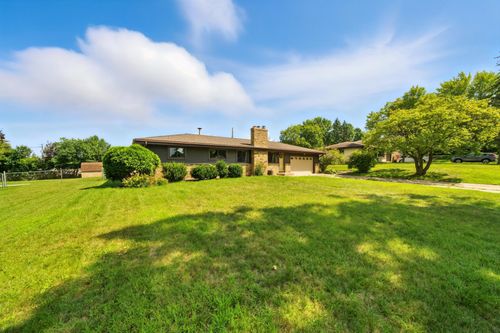 4636 Boone Ave N, New Hope, MN, 55428-4850 | Card Image