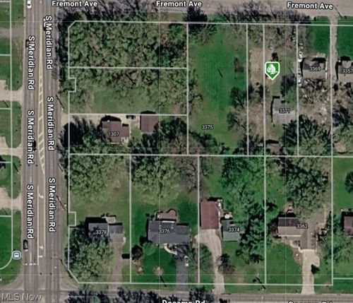 3371 Fremont Ave, Youngstown, OH, 44511-1201 | Card Image