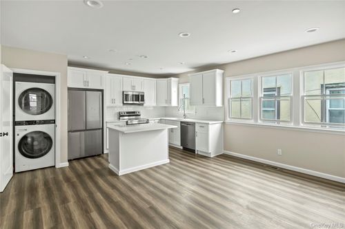 3-269 Bayville Ave, Bayville, NY, 11709-1617 | Card Image