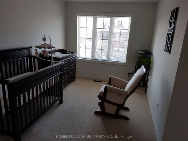 114 Alexie Way, House attached with 3 bedrooms, 3 bathrooms and 1 parking in Vaughan ON | Image 6