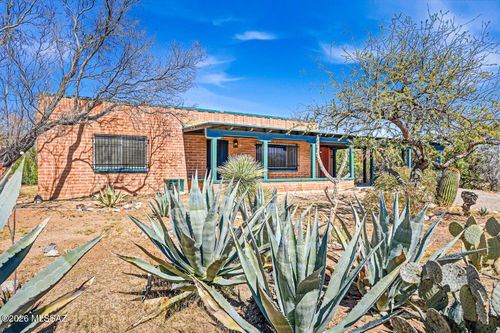 588 S Corpino De Pecho, Green Valley, AZ, 85614-1960 | Card Image