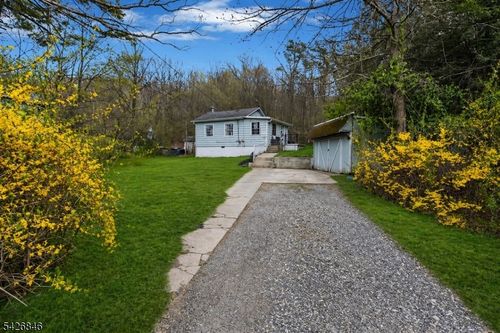 210 Lake Shore Dr, Hewitt, NJ, 07421-1929 | Card Image