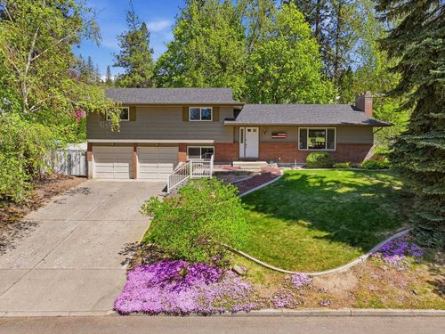 10024 N Larchwood St, Spokane, WA, 99208-9480 | Card Image