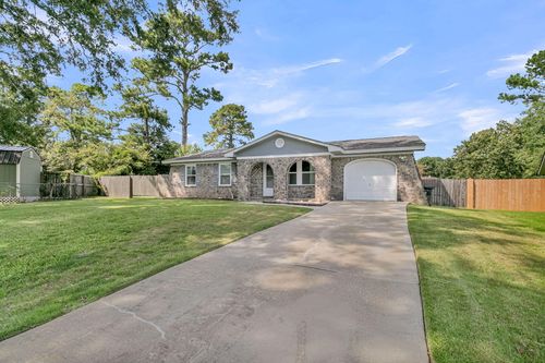 107 Mcduffie Ct, Summerville, SC, 29486-1727 | Card Image