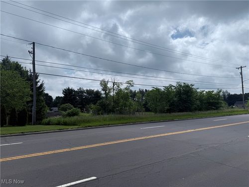 10606 Cleveland Avenue Nw, Uniontown, OH, 44685 | Card Image