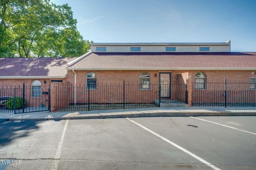 503-503 Phoenix Ct, Kingsport, TN, 37663-4313 | Card Image
