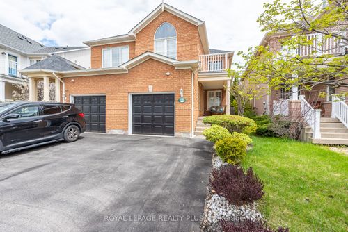 6943 Buttle Station Pl, Mississauga, ON, L5W1B8 | Card Image