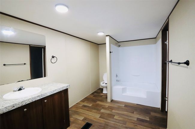 186 Pine Shadow Ln, House other with 3 bedrooms, 2 bathrooms and null parking in Bastrop TX | Image 15